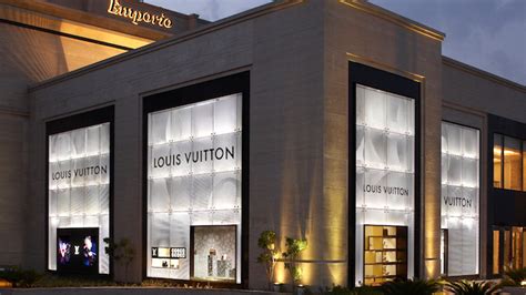 louis vuitton new delhi.